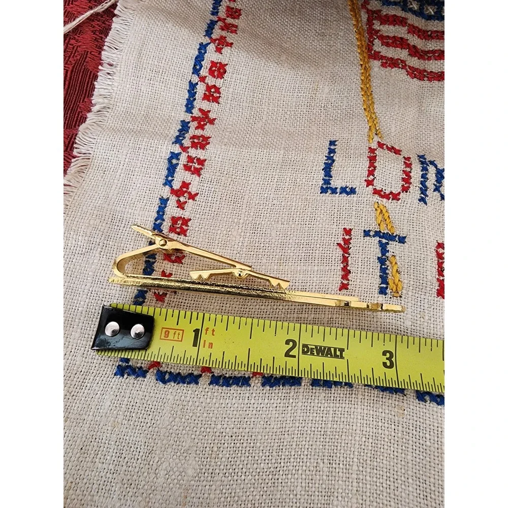 VFW New York 2000-01 Bulldog Gold Tone Tie Clip Vintage Veterans Memorabilia